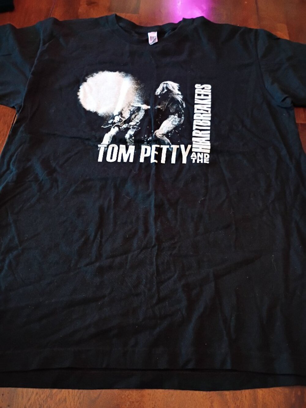 2005 Tom Petty and The Heartbreakers Tour Shirt.